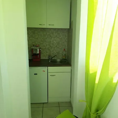 Guest house And Stambuk Ii 3*