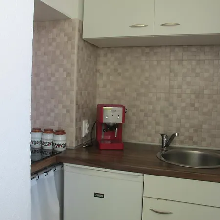 And Stambuk Ii Guest house 3*
